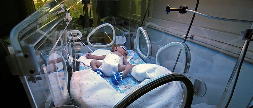 baby-resting-in-nicu-incubator.jpg
